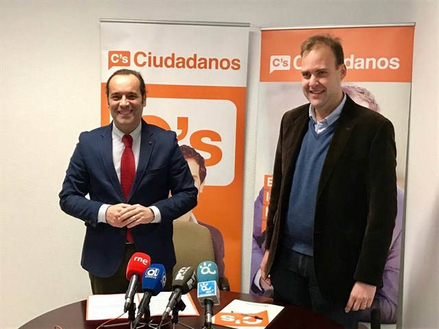 Ciudadanos plantea fomentar el reciclaje de vidrio entre los hosteleros de Málaga