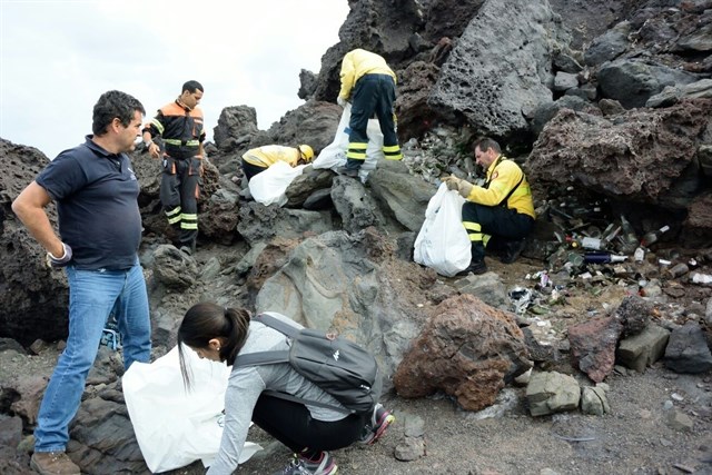 Ecologistas en Acción limpiará 17 playas de toda España desde el 27 de mayo al 3 de junio