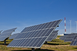 Primera planta solar con almacenamiento energético en baterías