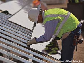 First Solar Q1 profits down; European uncertainty takes its toll