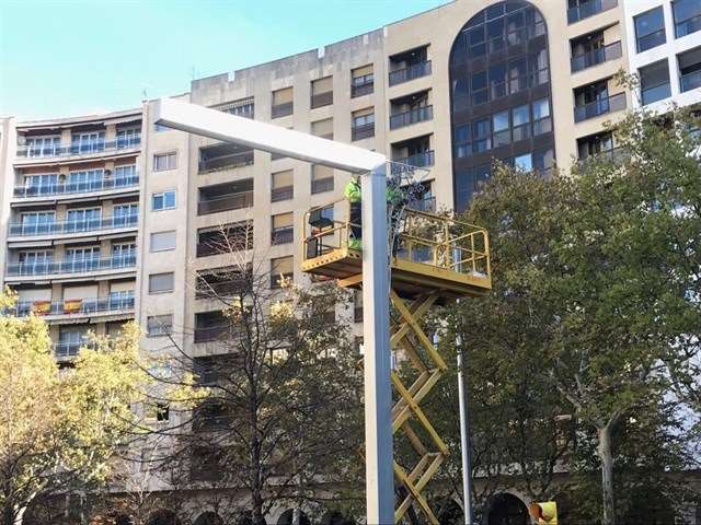 Zaragoza reducirá el consumo eléctrico de la iluminación navideña un 10