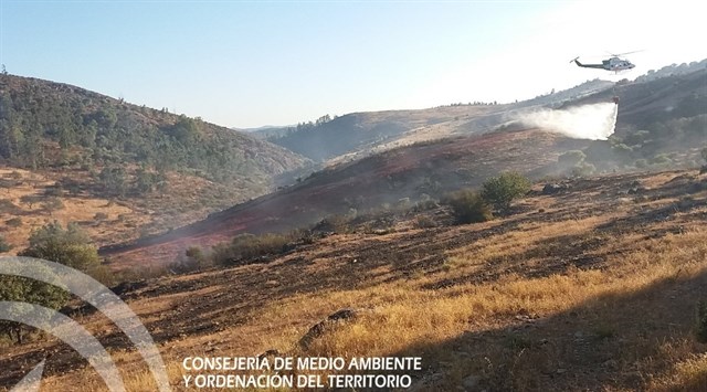 Controlado incendio en El Cerro del Andévalo que ha calcinado 19 hectáreas de vegetación