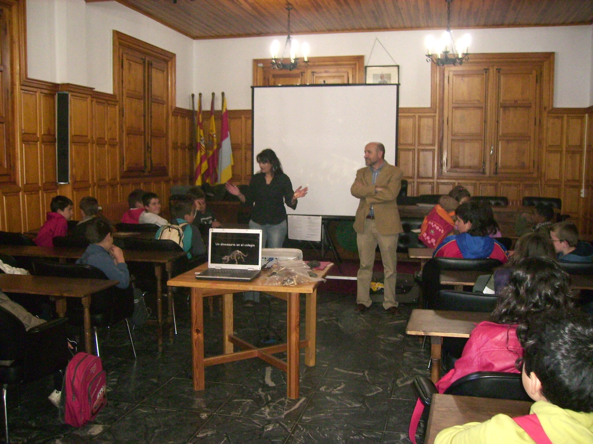 El Departamento de Medio Ambiente promueve la repoblación y la difusión de los valores naturales de Albarracín a través de la iniciativa “Un niño