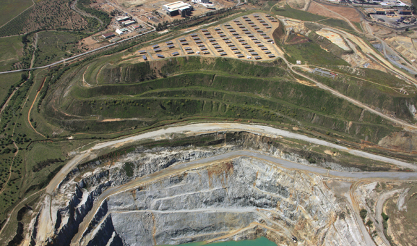 Andalucía respeta la decisión judicial y remitirá todo lo que se pida sobre el concurso minero de Aznalcóllar