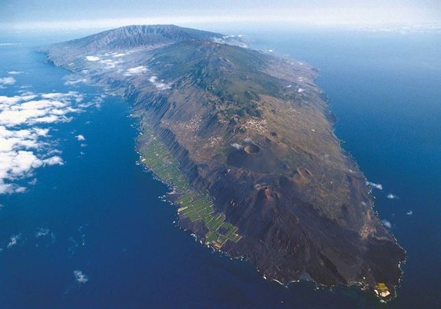 Canarias. El volcán de Cumbre Vieja emite más de 900 toneladas diarias de CO2
