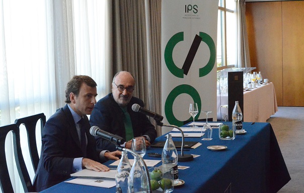 El Gobierno arranca una nueva política de residuos