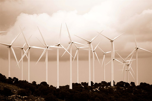 China adelanta a EEUU como el país del G-20 que más invierte en energías limpias