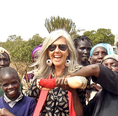 Pastores kenianos atacan a la activista del medio ambiente Kuki Gallamnn