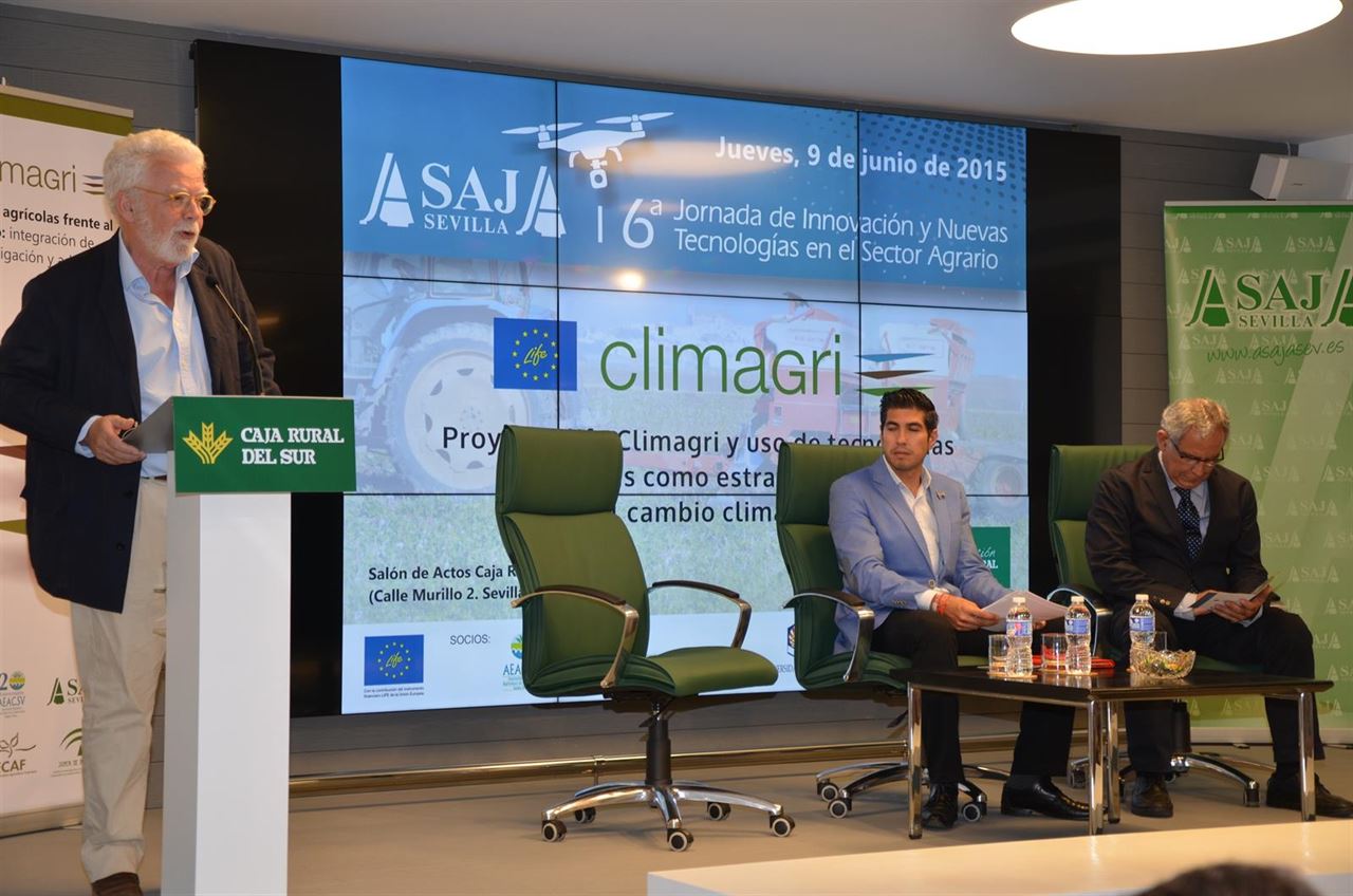 Los agricultores se ponen ‘nerviosos’ por la demora en la ampliación de la autorización del cancerígeno glifosato