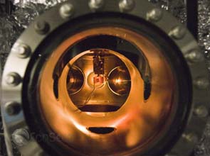 New method combines heat and light to boost solar cell efficiency