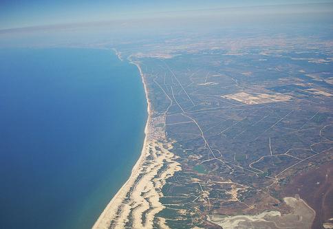 Soria apoya una reforma integral de la Ley de Costas para impulsar el turismo