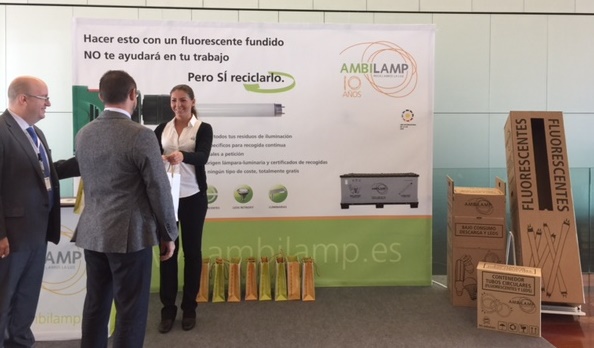 AMBILAMP lleva el reciclaje de lámpara y luminarias al FENIE
