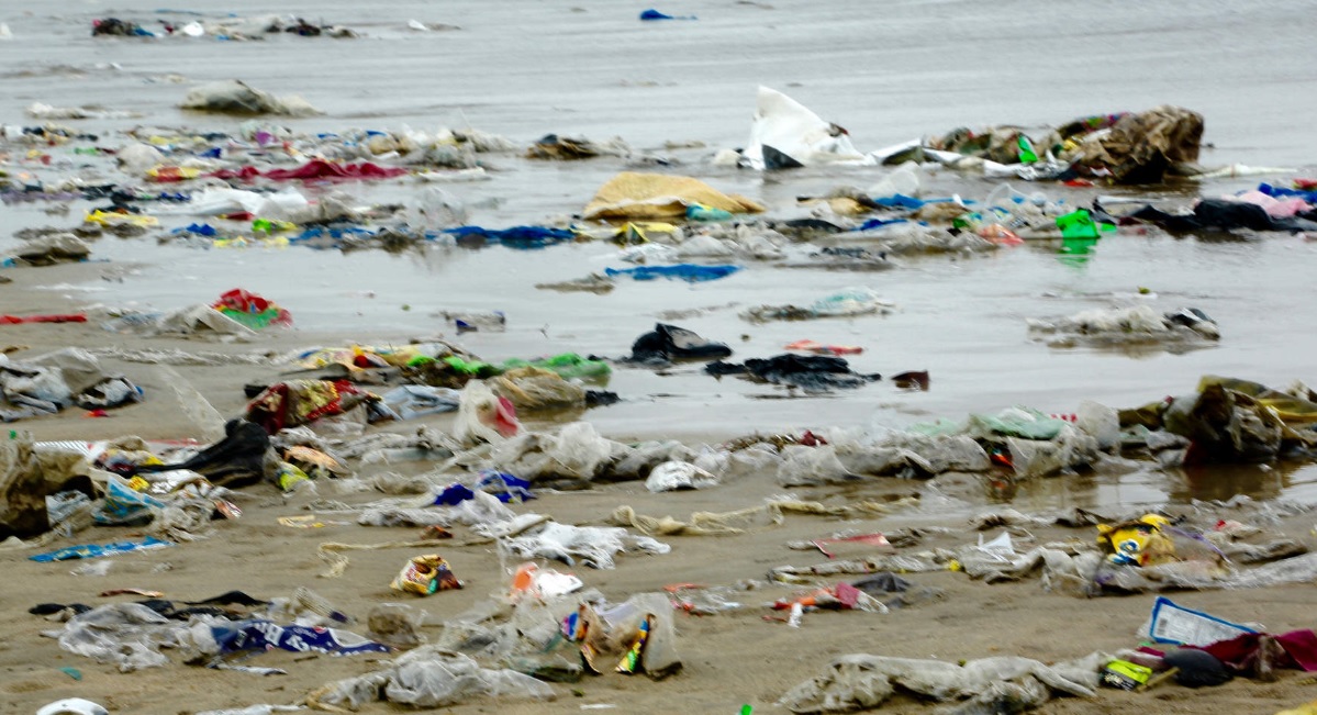 El PNUMA lidera una campaña para erradicar el plástico en los océanos
