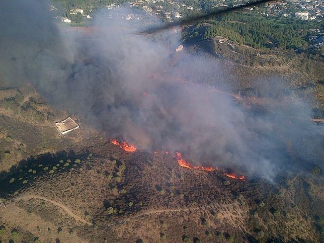 Extinguido el incendio forestal de Mijas (Málaga)