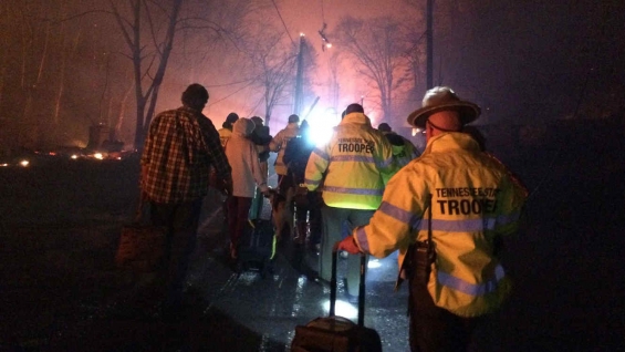 3 muertos por culpa de los incendios en Tennessee