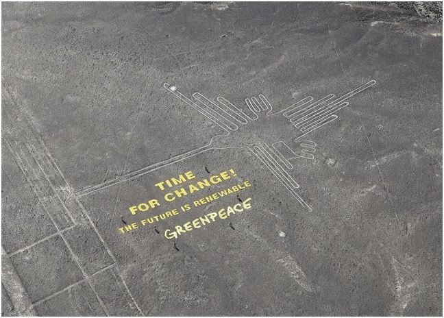 Greenpeace se disculpa por su polémica protesta en las protegidas líneas de Nasca de Perú