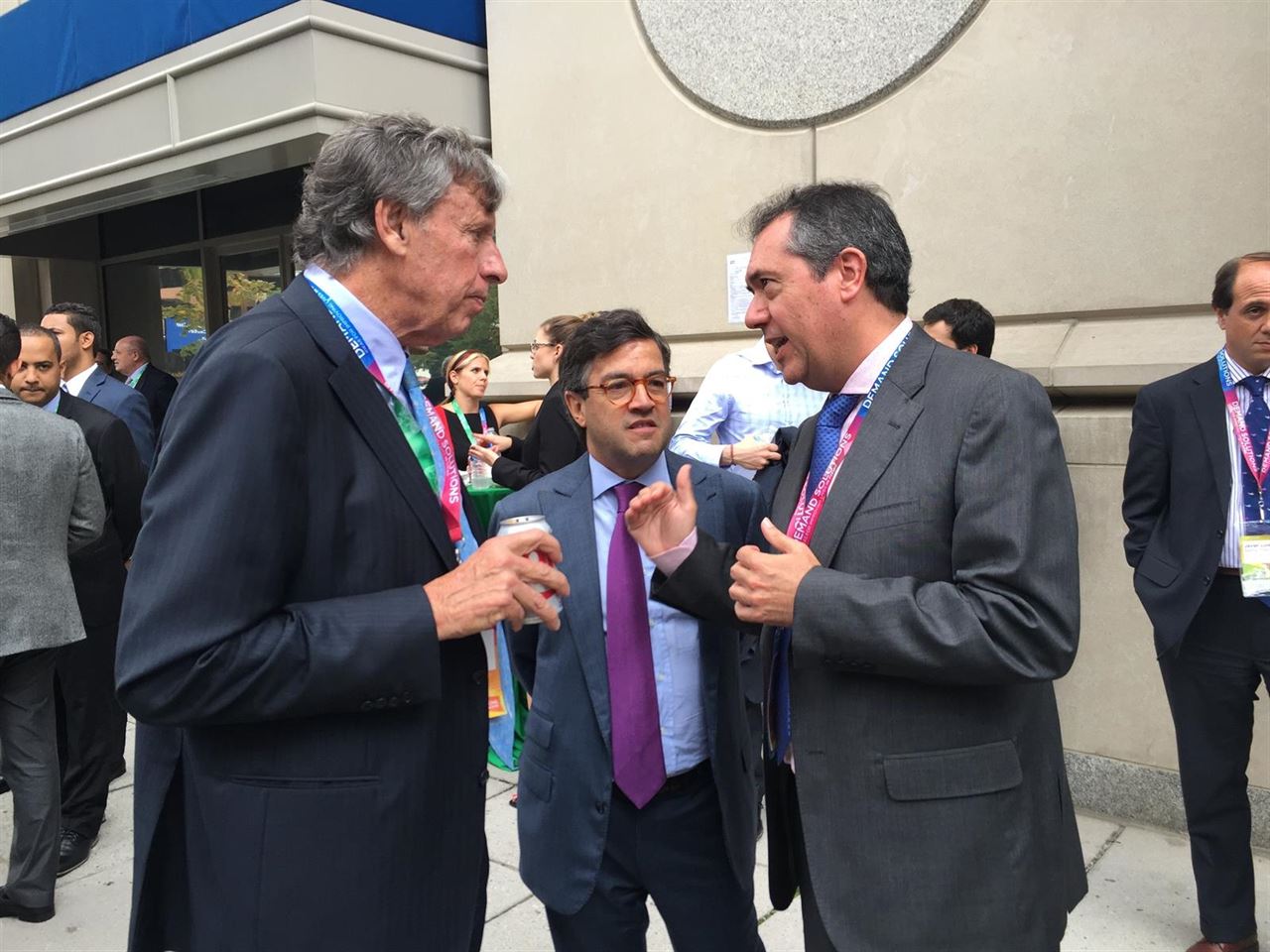 Sevilla se suma al consejo asesor del Banco Interamericano de Desarrollo