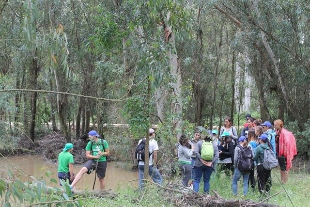 El Aula de Sostenibilidad de la UHU participa en la sensibilización de ecosistemas fluviales