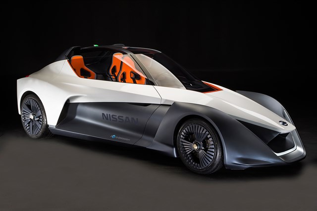 Nissan presenta el prototipo deportivo BladeGlider