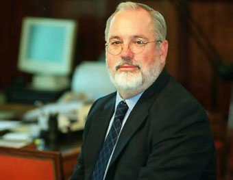 Arias Cañete dice que los recortes en Medio Ambiente son fruto de la herencia del PSOE