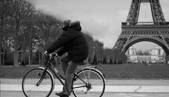 Francia pagará para que la gente vaya a trabajar en bicicleta