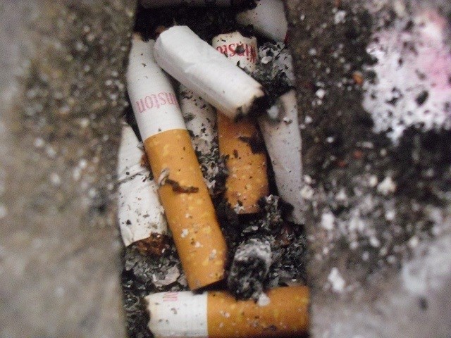 El ‘problemón’ de las colillas