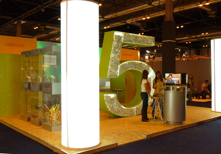 AMBILAMP celebra su 5º aniversario con los profesionales del sector eléctrico en MATELEC 2010