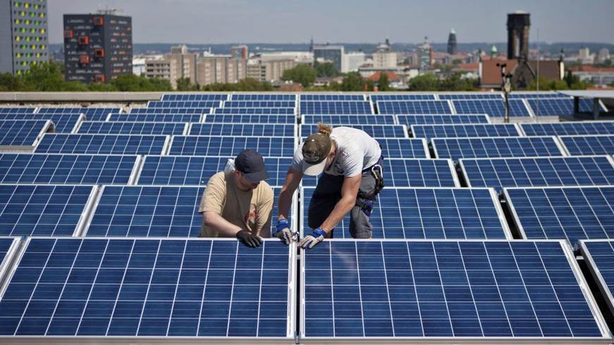 TODOS los partidos menos el PP quieren fomentar el autoconsumo eléctrico