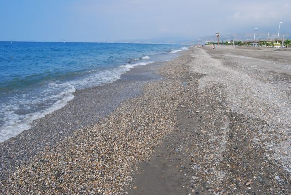 Vertidos de aguas fecales en una playa de Motril (Granada)