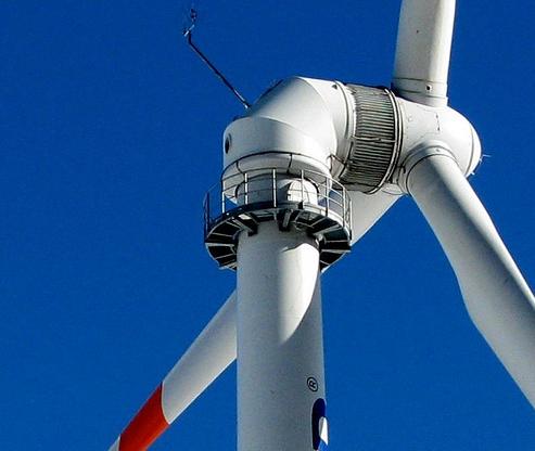 Canarias alerta de que no primar a las energías renovables cerrará 480 empresas y evitará crear 5.000 empleos