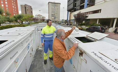Cantabria. El punto limpio móvil recogió más de 14.500 kilos de residuos contaminantes de origen doméstico hasta junio