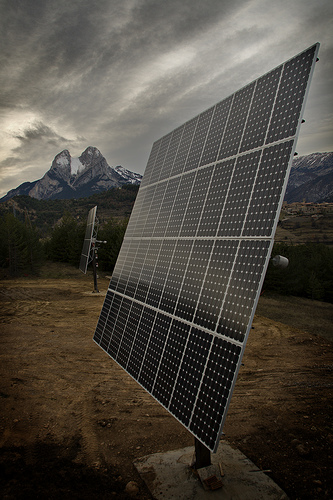 La junta deniega de algunos proyectos solares