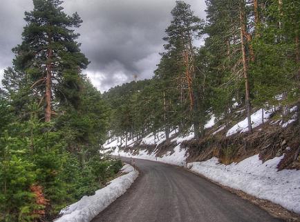 Piden evaluar el impacto medioambiental del uso de la sal para combatir la nieve y el hielo