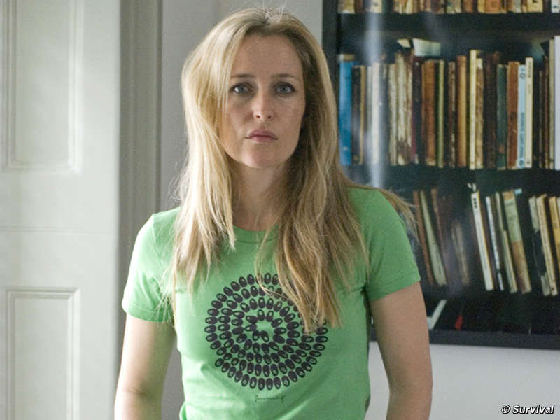 Gillian Anderson narra la nueva película sobre indígenas aislados