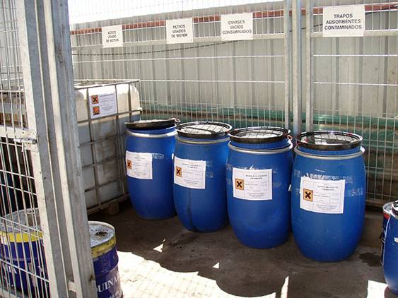 Residuos industriales + residuos peligrosos