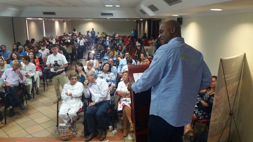 La paz está en nuestra naturaleza y nosotros somos pacíficos: Minambiente