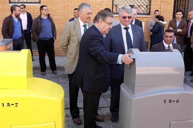 Sevilla implementa 700 buzones de recogida neumática en el Distrito Norte