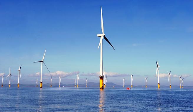 Repsol y EDP Renováveis colaboran en proyectos de parques eólicos marinos en Reino Unido