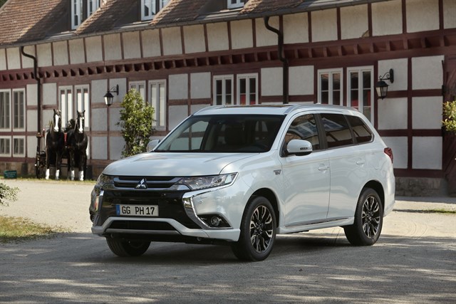 Mitsubishi pone a la venta el Outlander PHEV