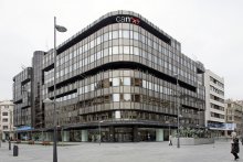 Caja Navarra consigue compensar el 100% de sus emisiones de CO2 plantando árboles