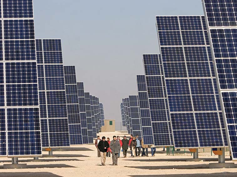 Los ciudadanos de Castilla y León opinarán sobre energía nuclear y energías renovables