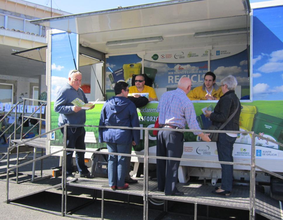La campaña del reciclaje gallega se instala en la provincia de Ourense