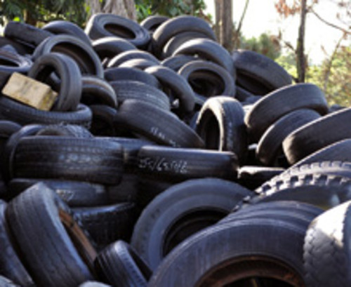 México estudia la fabricación de neumáticos nuevos con llantas en desuso
