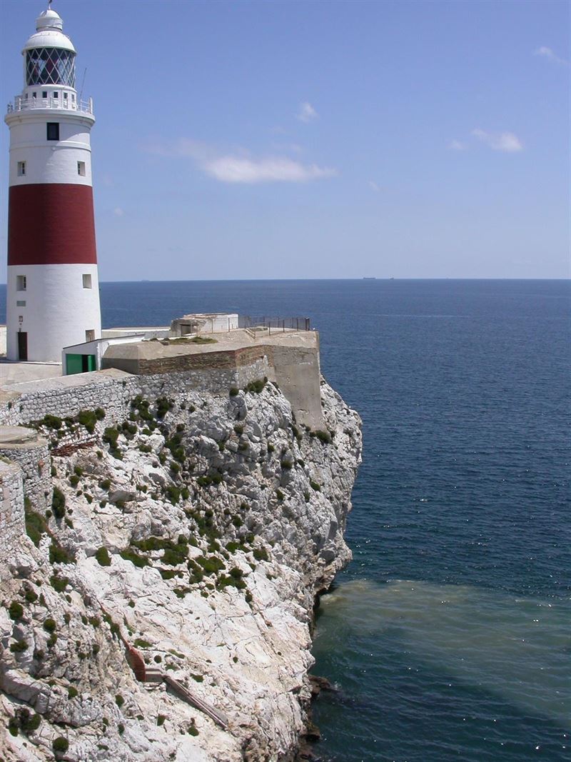 Gibraltar vierte aguas residuales con una ‘desfachatez’ insultante