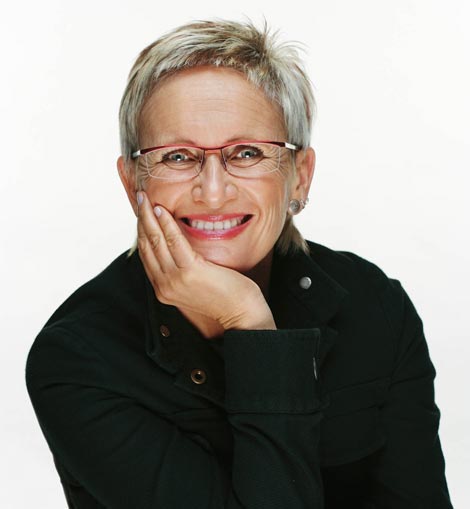 Mayol niega que quiera prohibir los coches de más de 10 años pero reitera que son los más contaminantes