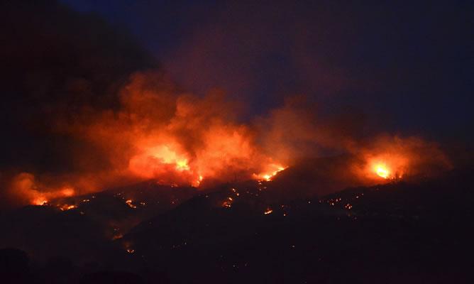 Rajoy destaca la coordinación entre ministerios para "atajar con celeridad" los fuegos forestales en España