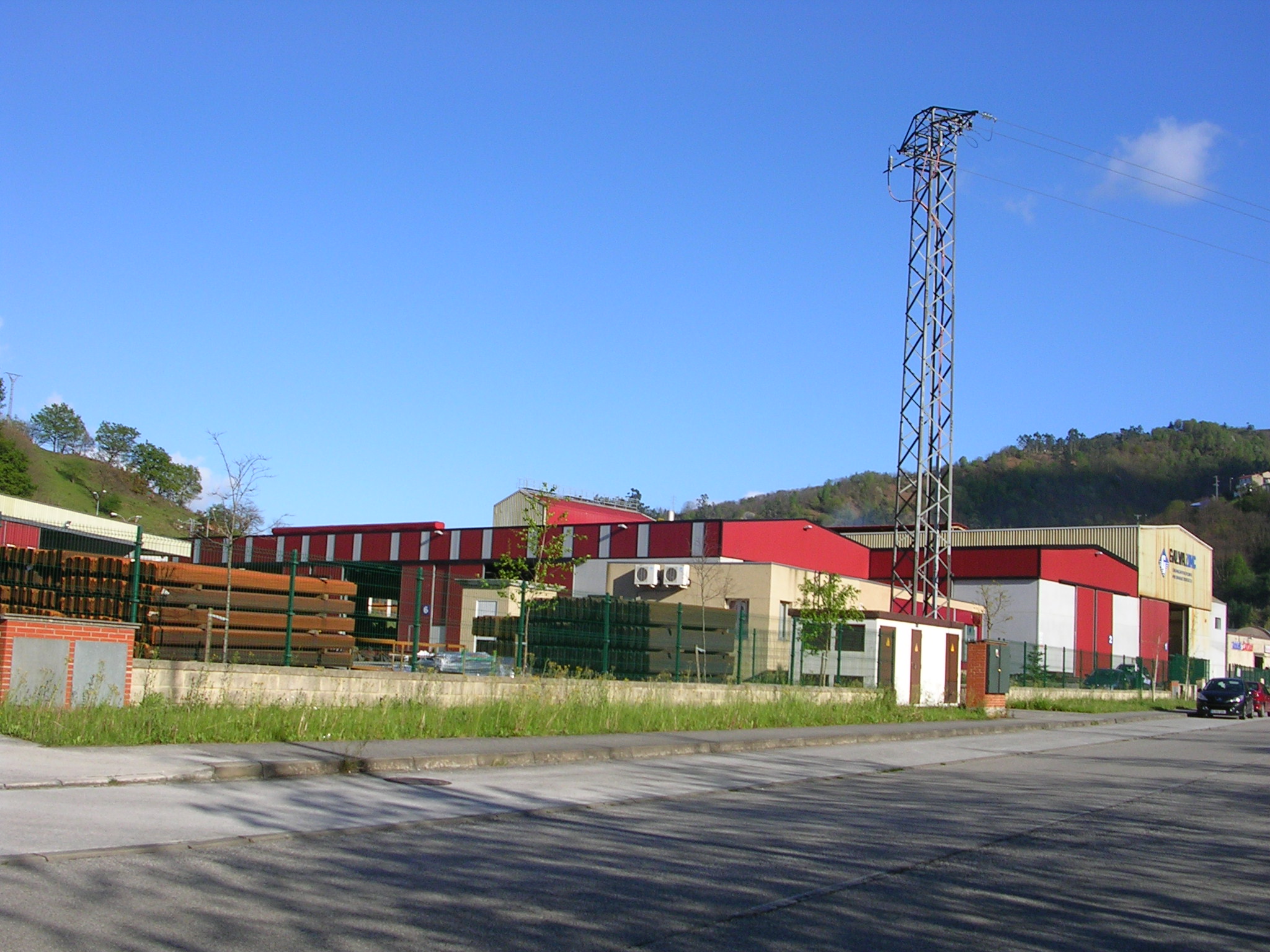 Asturias. La contaminación generada por la galvanizadora de Sotrondio