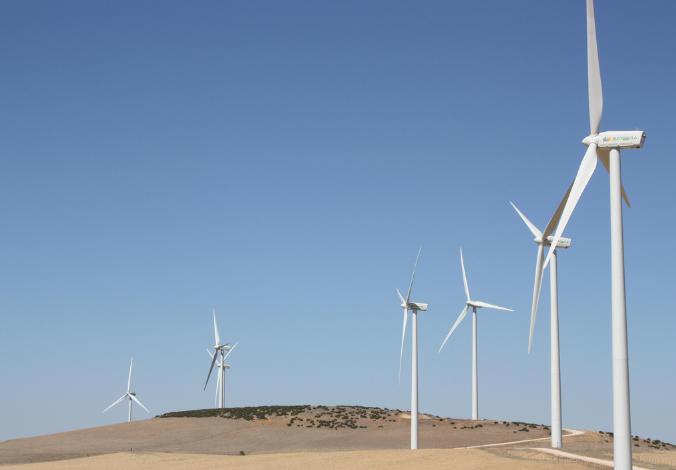 Las renovables niegan ser responsables de la subida de la luz