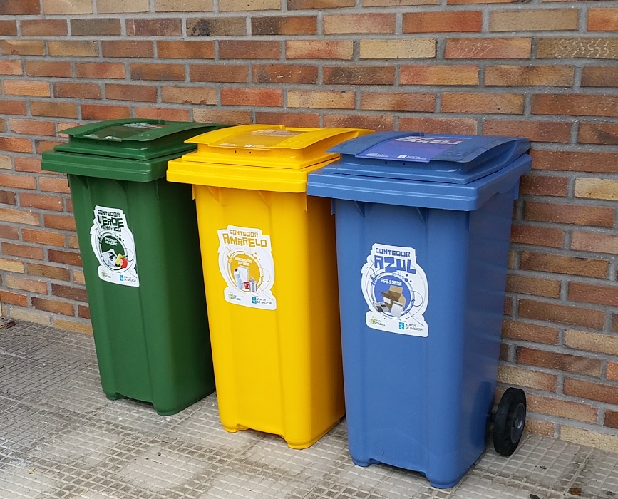 Los colegios gallegos se apuntan al programa ‘Recíclate con Sogama’