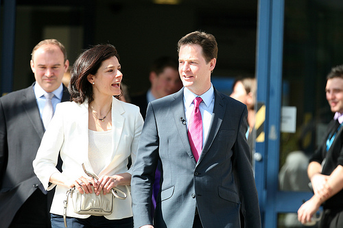 Acciona nombra consejera a la esposa del viceprimer ministro británico